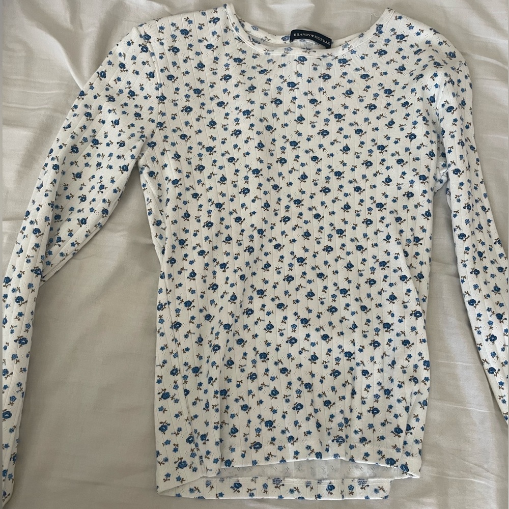 ribbed tight brandy melville long sleeve floral🤍